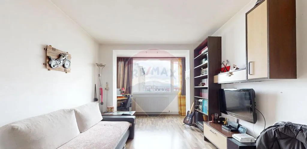 Casa cu potential investitional pe Str Caprioarei B