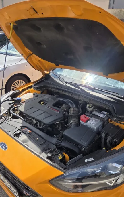 FORD FOCUS MK4 ST 23 000 eur