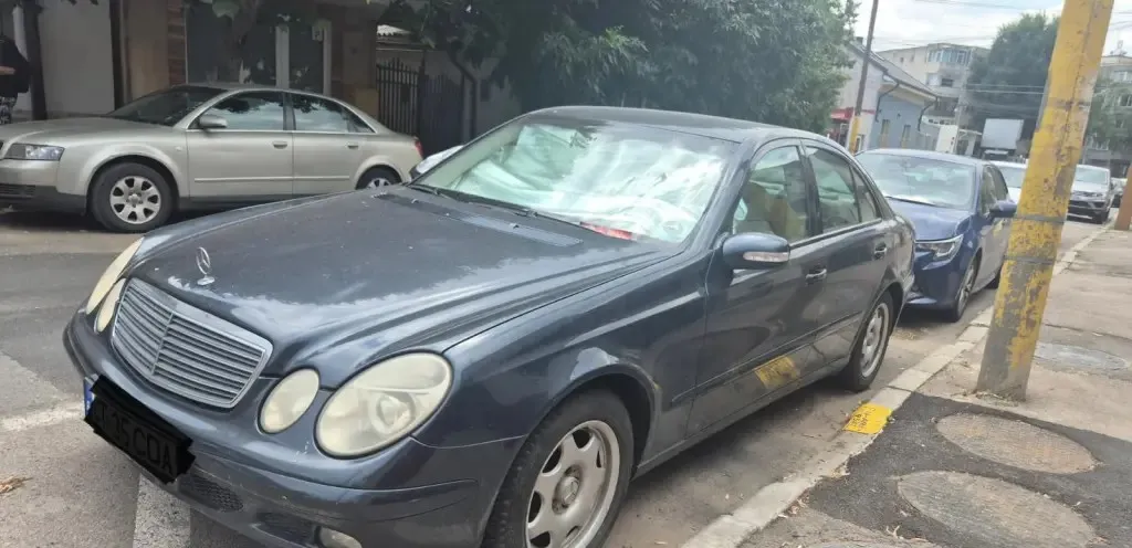 Mercedes-Benz E220 CDI W211 ndash Proprietar Acte la zi Cutie Manuala 269 000 km 1 750 lei