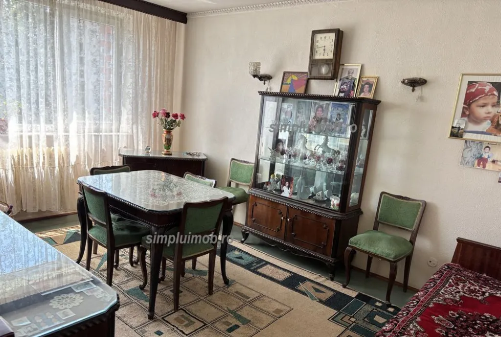 Decomandat 3 Camere Brancoveanu Etaj Intermediar