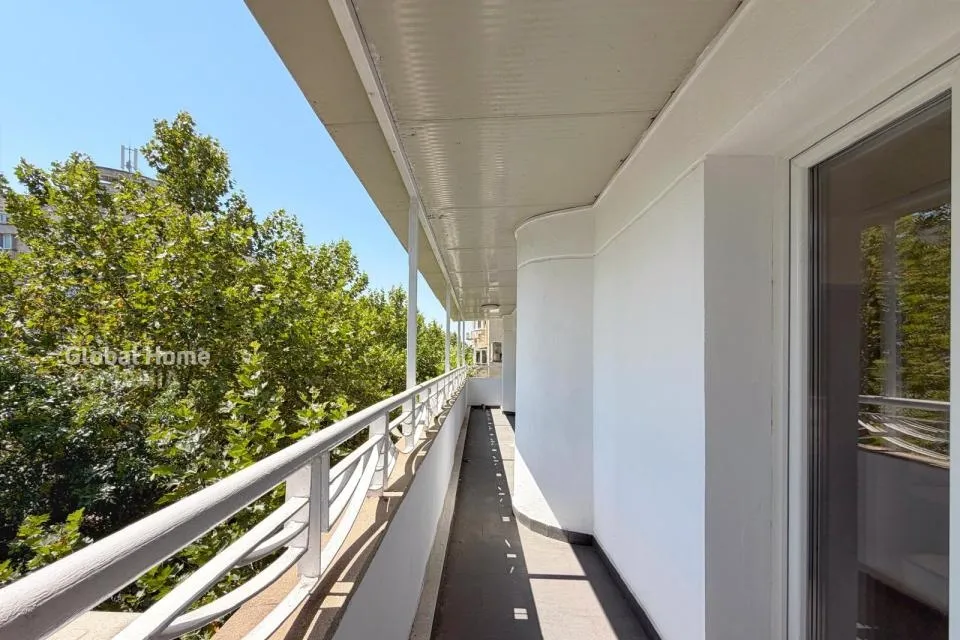 Unirii 2 Room Apartment 70 sqm Corneliu Coposu Boulevard Balcony Panoramic View