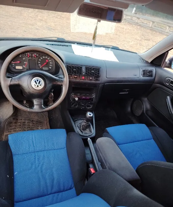 Vw golf 4 1 4 16v 2002 1 200 eur