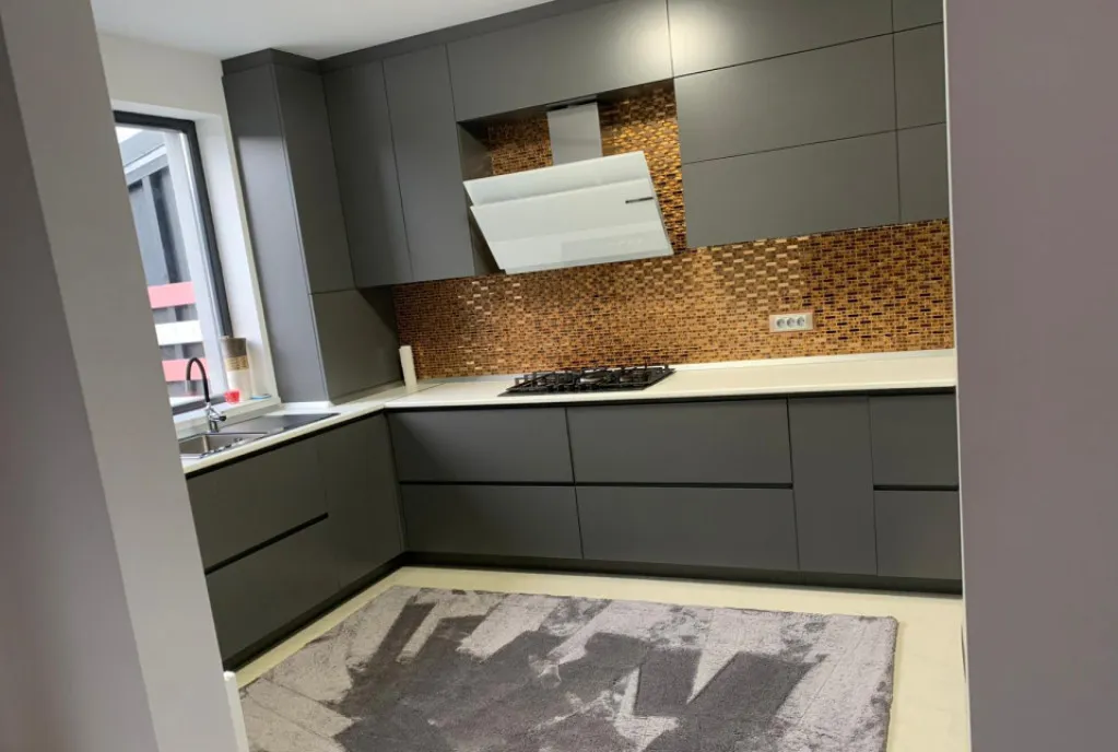 Militari Residence garsoniera 31mp etaj 2 mobilata si u
