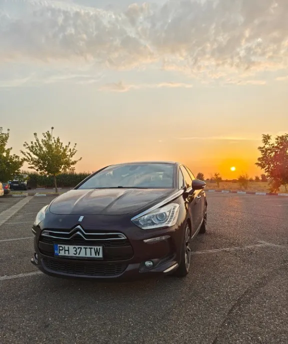 Citroen Ds5 2 0hdi 8 700 eur