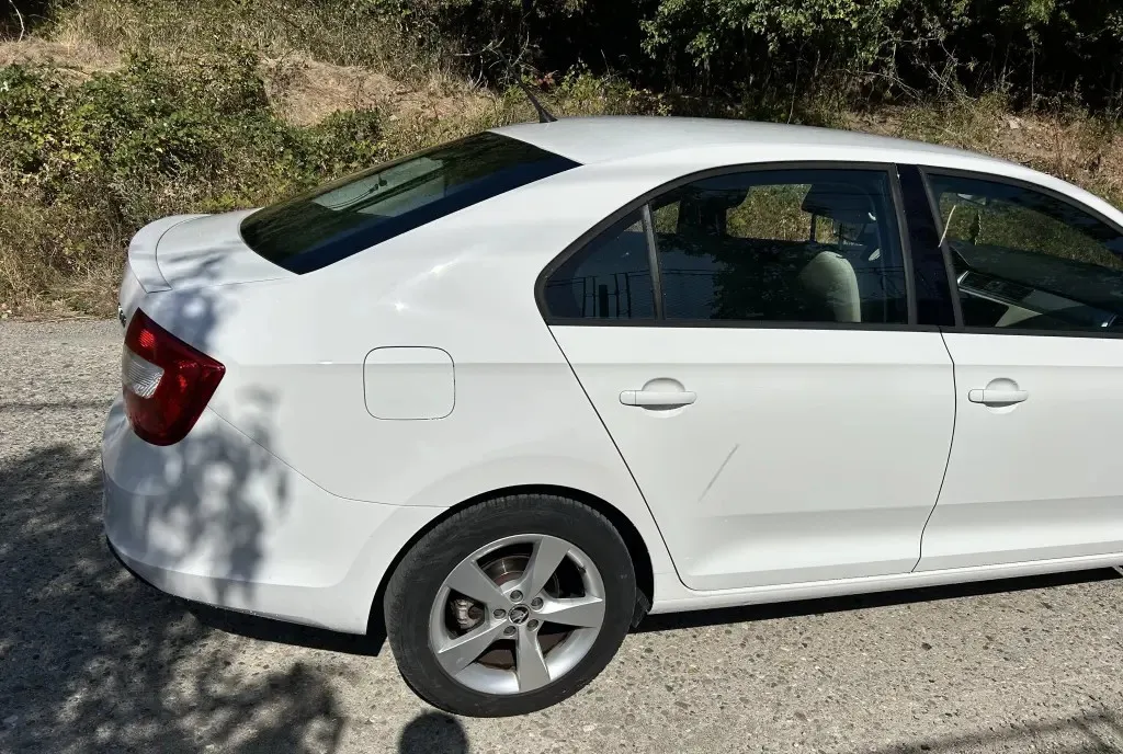 Skoda Rapid 1 4 DSG 7 700 eur