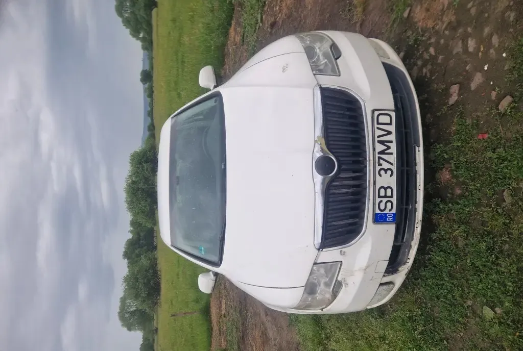 Skoda Superb 2009 1 9 TDI 2 200 eur