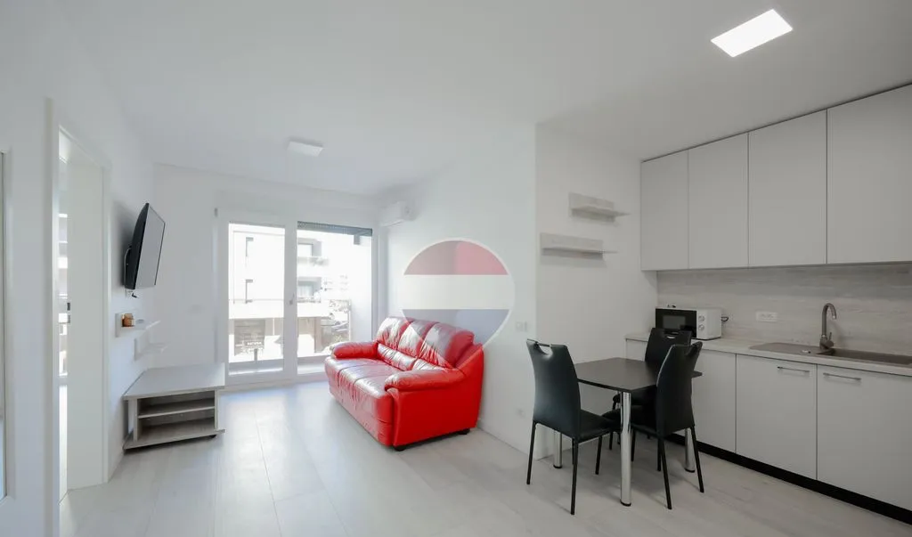 De vanzare apartament cu 2 camere in West Residence p