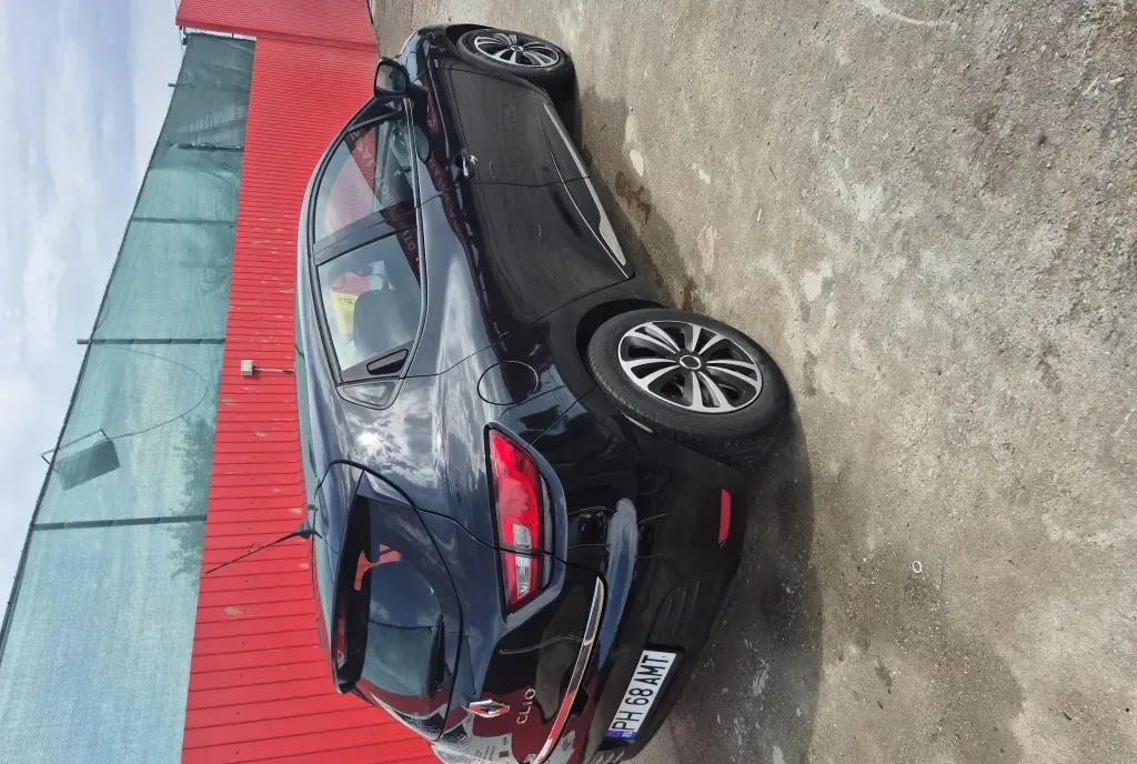 Renault Clio 2019 0 9 4 500 eur