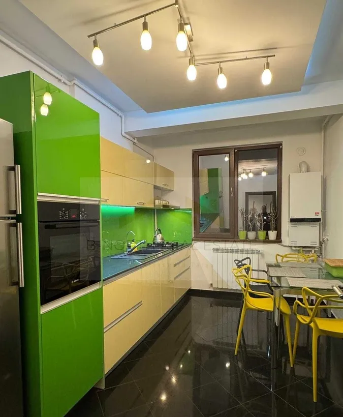 Grozavesti Crangasi Apartament 3 camere 100 mp terasa 20 mp Bloc nou