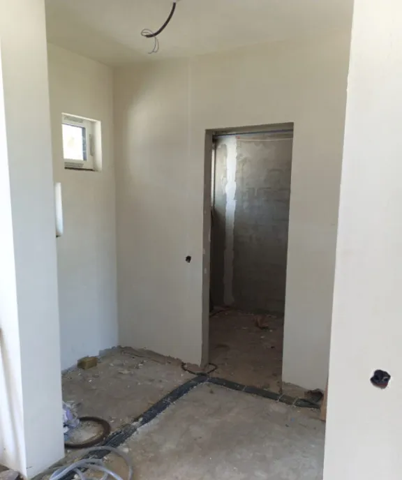 Unitate triplex 119mp utili 2 locuri de parcare zona