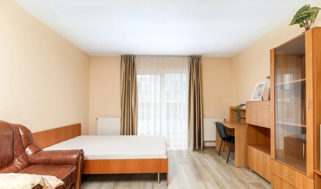 Apartament Zorilor umf cu 1 camera bloc dupa 2000 etaj 2
