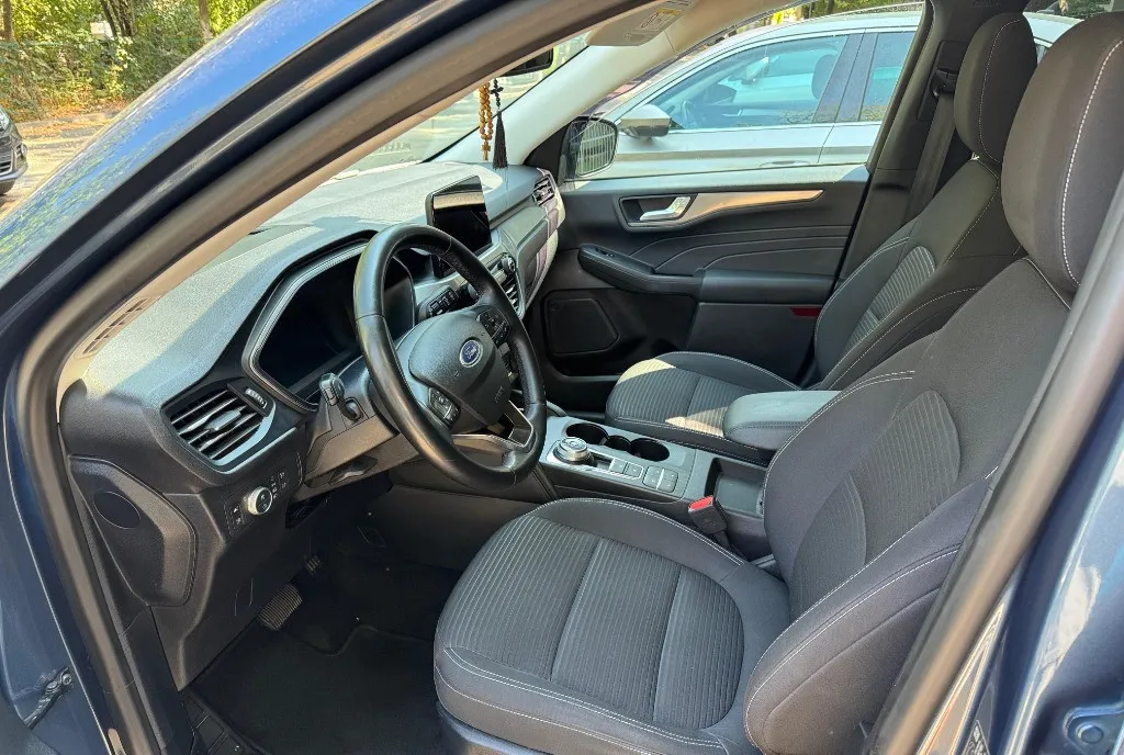Ford Kuga 2 5 Duratec PHEV Titanium 2022 17 990 eur