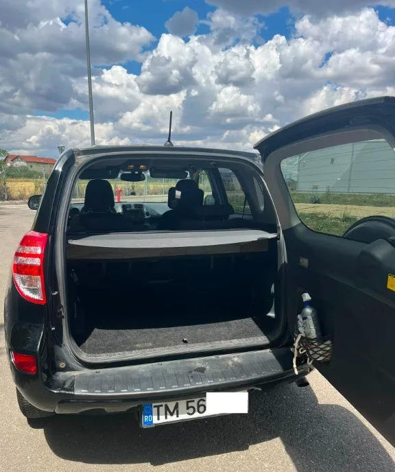 Toyota RAV-4 Facelift 2 2 D-4D 150 CP 4x4 ndash Fabricata icirc n Japonia ndash 265 767 km 8 450 eur