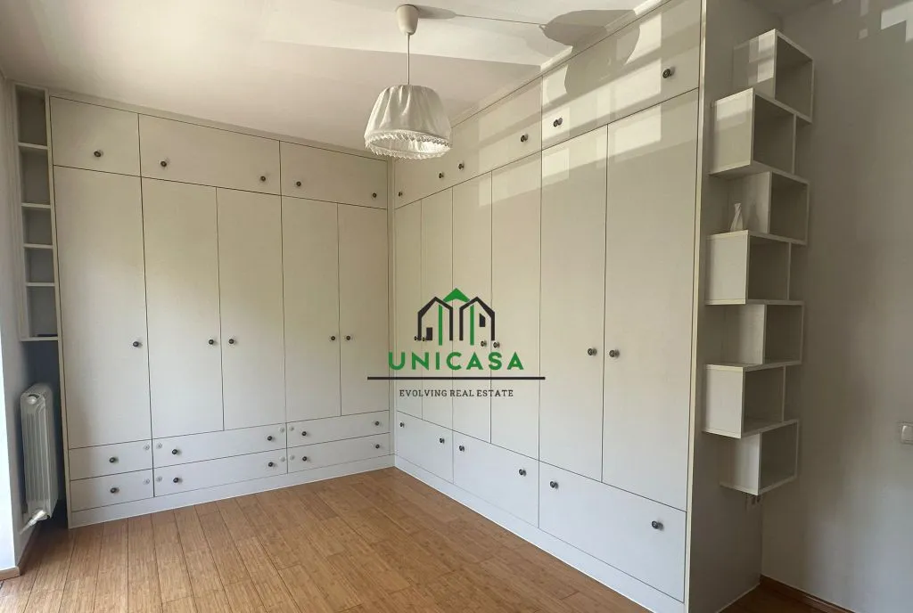 Apartament de inchiriat 3 camere Zona Nord