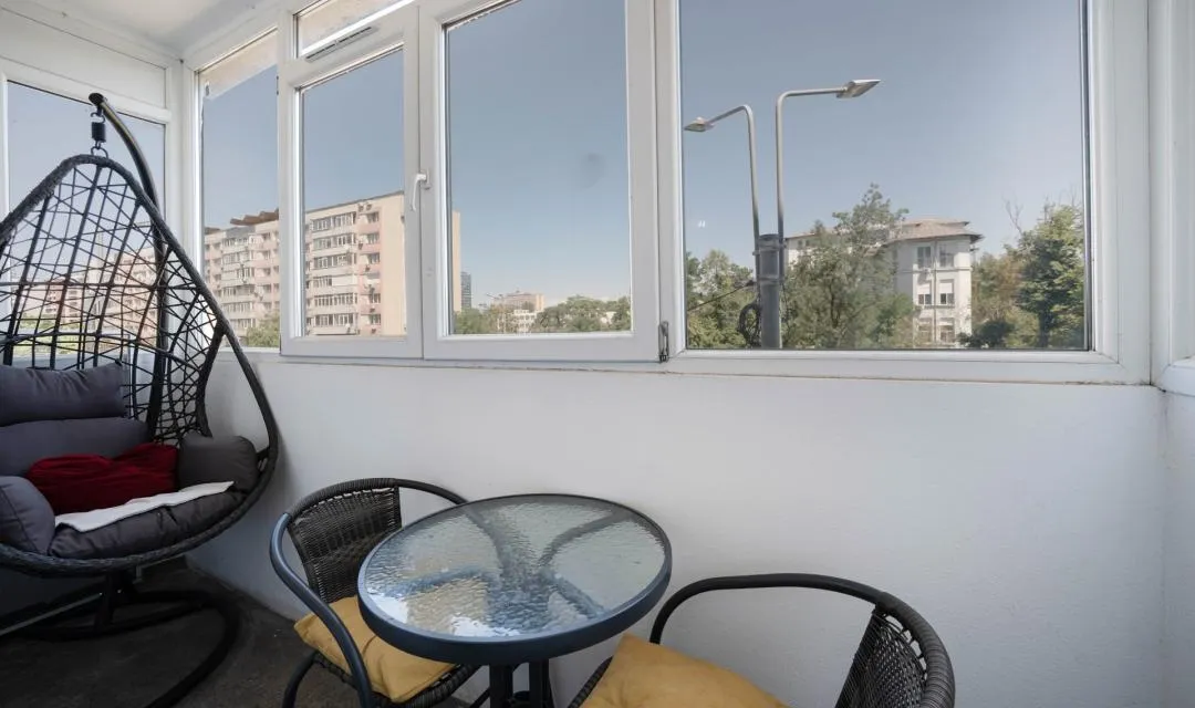Spitalul Colentina bloc reabilitat 65 mp etaj 2 boxa proprie 2 balcoane