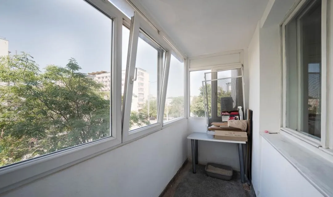 Spitalul Colentina bloc reabilitat 65 mp etaj 2 boxa proprie 2 balcoane