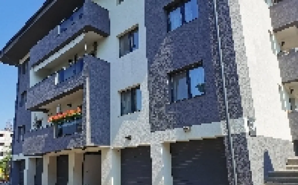 Colina Insorita apartament cu o camera boxa parcare