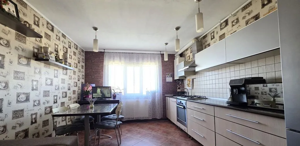 Apartament 2 camere Tractorul