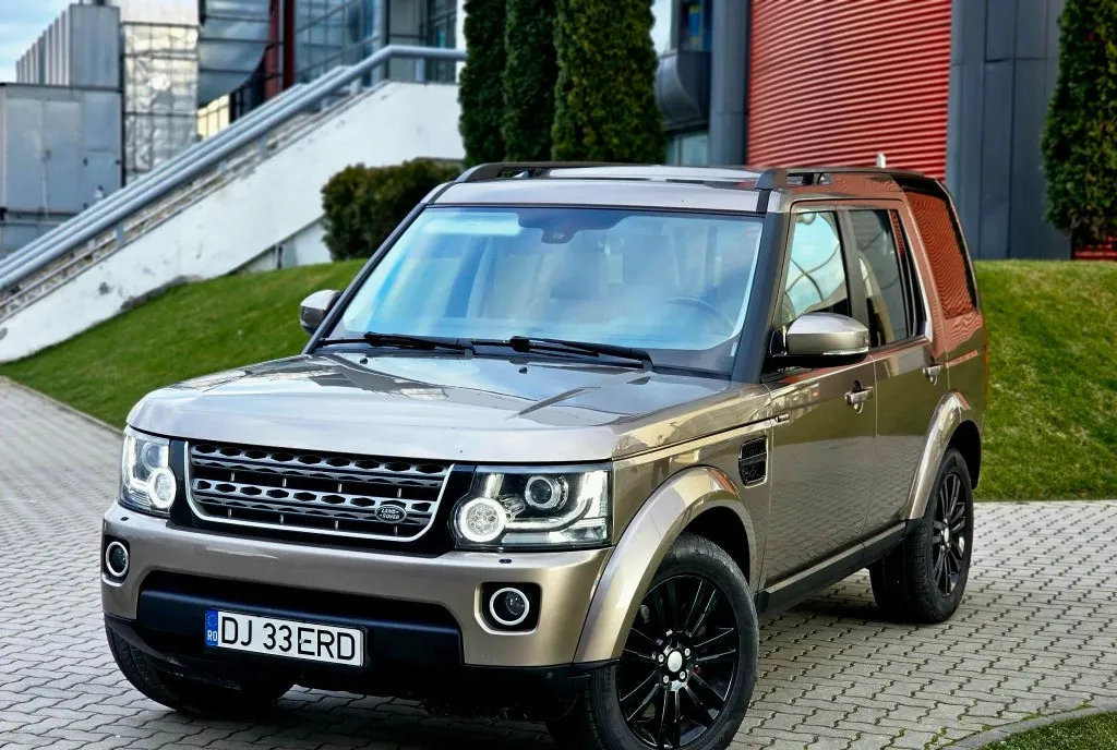 Land-rover discovery 4 an 2015 mot 3 0 tdi 245 cp 11 900 eur