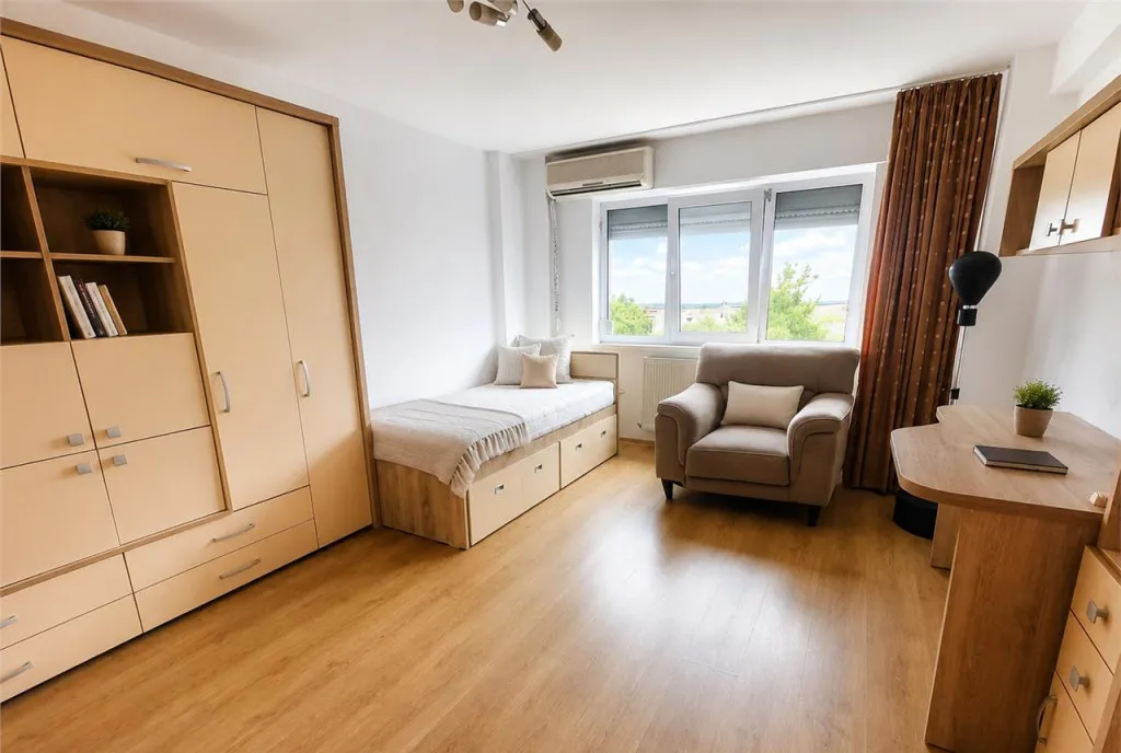 Apartament 3 camere decomandat mobilat si utilat Strada To