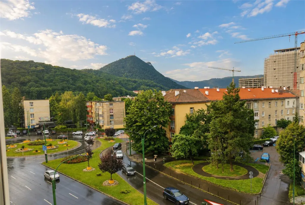 Apartament 3 camere decomandat mobilat si utilat Strada To